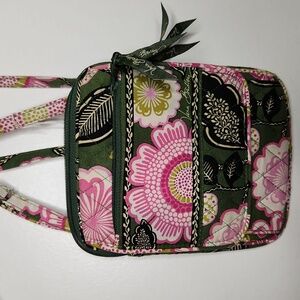 Vera Bradley Green Pk floral mini xbody.  EUC Preloved item sold as is